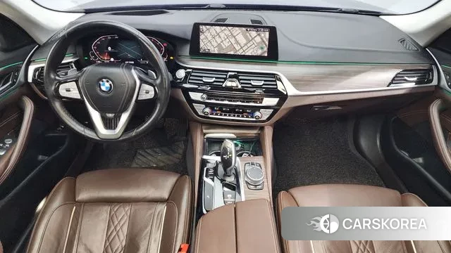 BMW 5 Series (G30) id 3095397 из Кореи 17