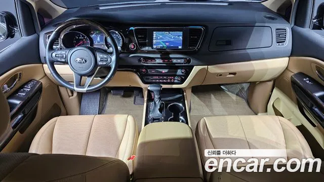 Kia The New Carnival id 2797548 из Кореи 17