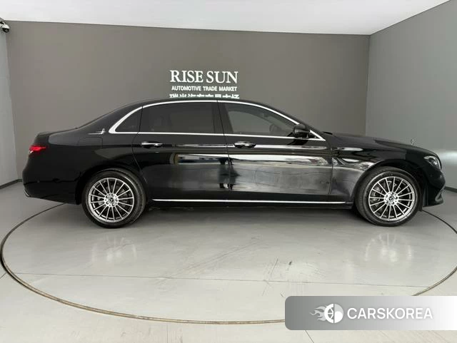 Mercedes-Benz E-class id 4206965 из Китая 16