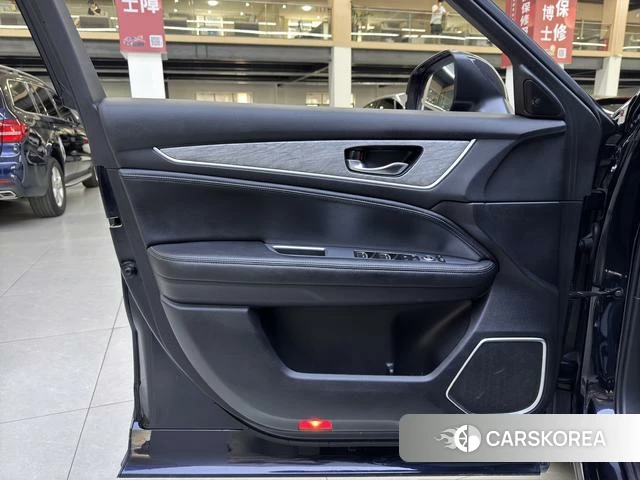 Honda Crown Road id 4341884 из Китая 11