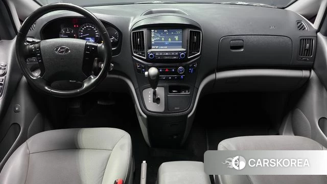 Hyundai The New Grand Starex id 4447776 из Кореи 17