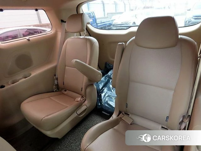 Kia The New Carnival id 3820913 из Кореи 17