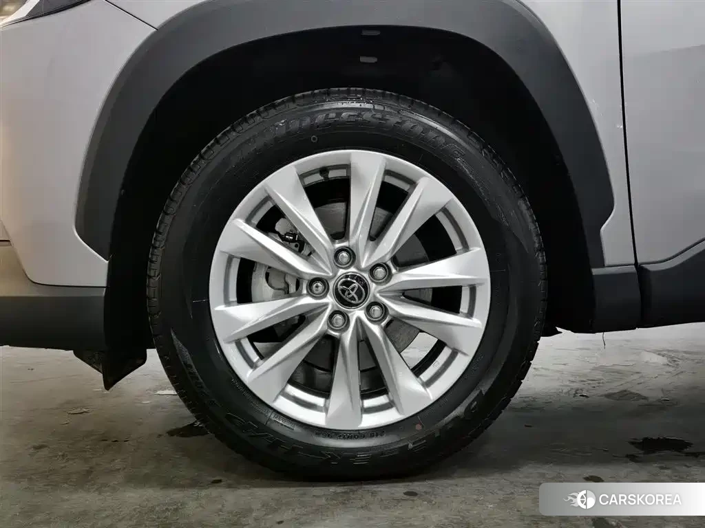 Toyota Corolla id 4589403 из Китая 21