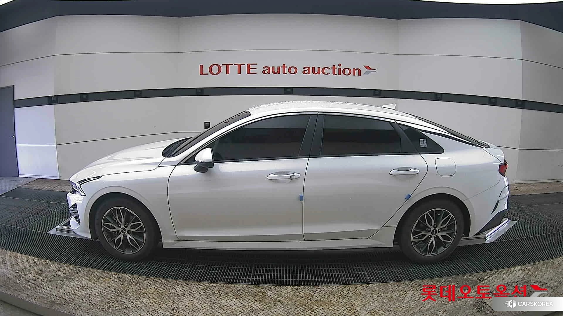 Kia K5 id 3869420 из Кореи 33