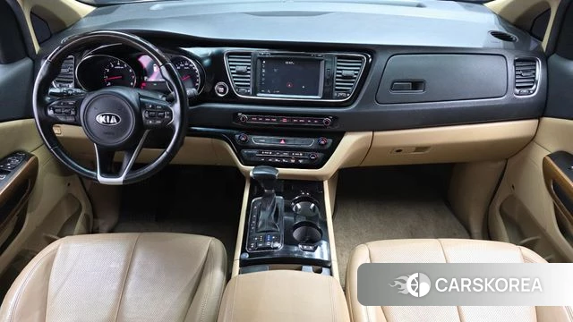 Kia All New Carnival id 3937298 из Кореи 17