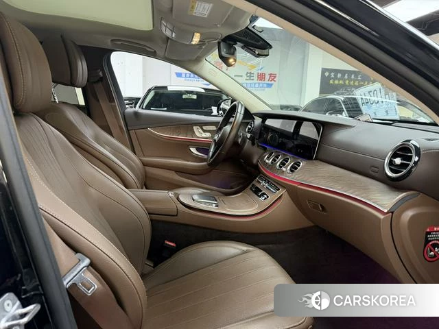 Mercedes-Benz E-class id 4334877 из Китая 8