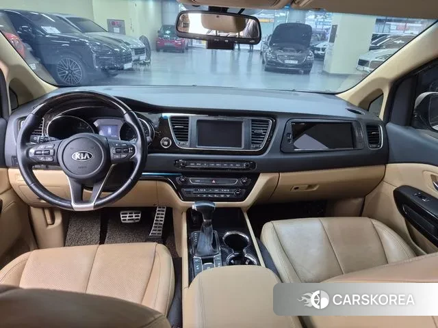 Kia The New Carnival id 3578596 из Кореи 17