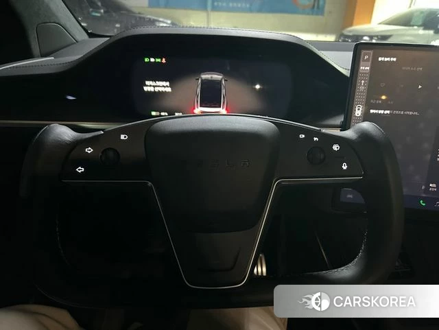 Tesla Model X id 4468751 из Кореи 14