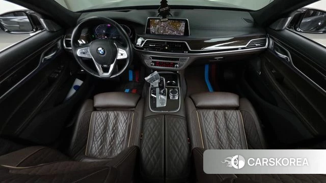 BMW 7 Series (G11) id 4917547 из Кореи 29