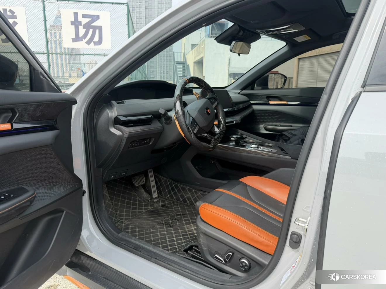 Chang'an UNI-V id 4407498 из Китая 11