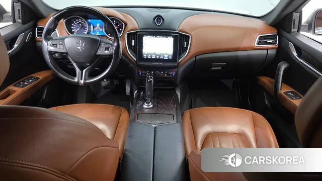 Maserati Ghibli id 4647418 из Кореи 28