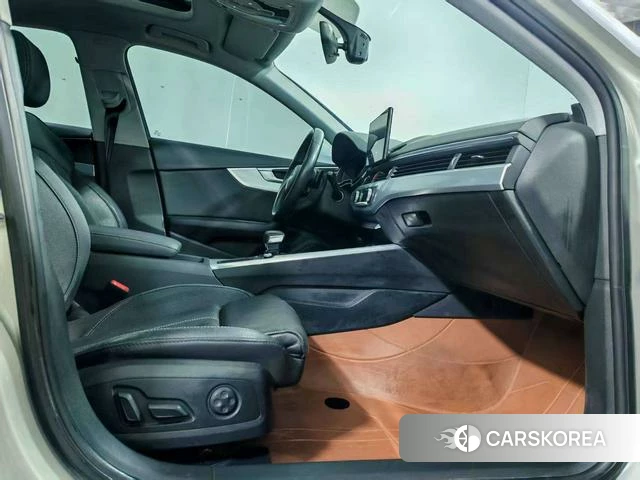 Audi A4L id 4313697 из Китая 14