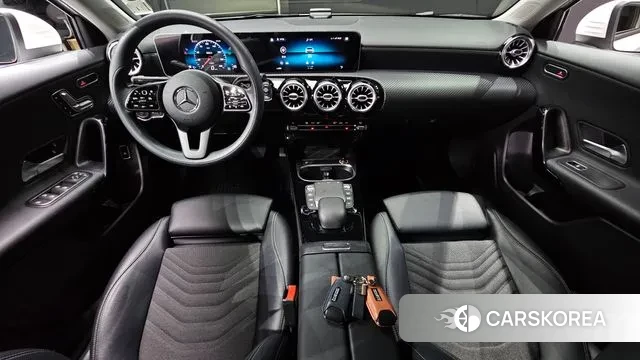 Mercedes-Benz A-Class W177 id 3253665 из Кореи 17