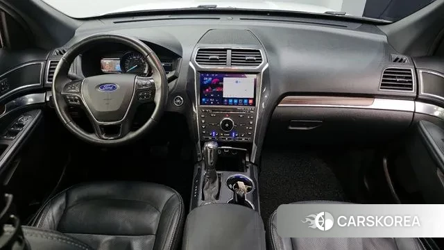 Ford Explorer id 3000376 из Кореи 17