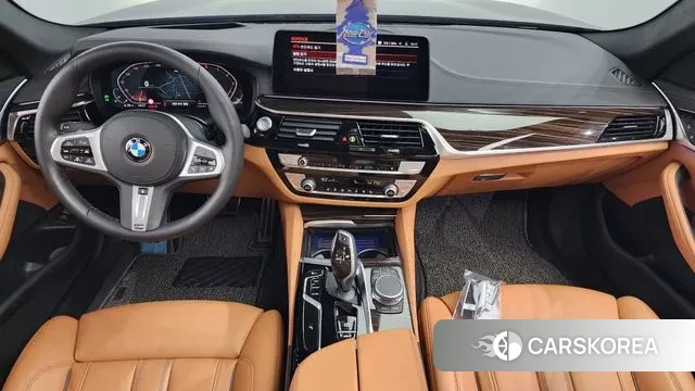 BMW 5 Series (G30) id 3032446 из Кореи 17