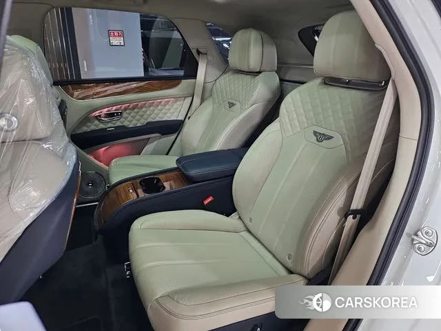 Bentley Bentayga id 3570689 из Кореи 17