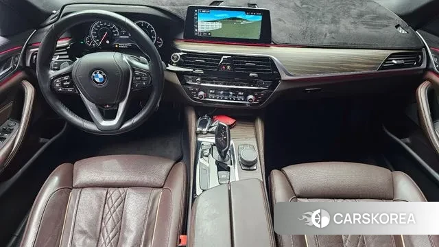 BMW 5 Series (G30) id 3345340 из Кореи 17