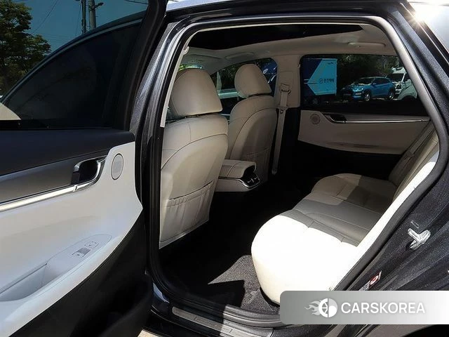 Hyundai The New Grandeur IG Hybrid id 4361472 из Кореи 17