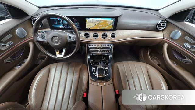 Mercedes-Benz E-Class W213 id 4662987 из Кореи 17