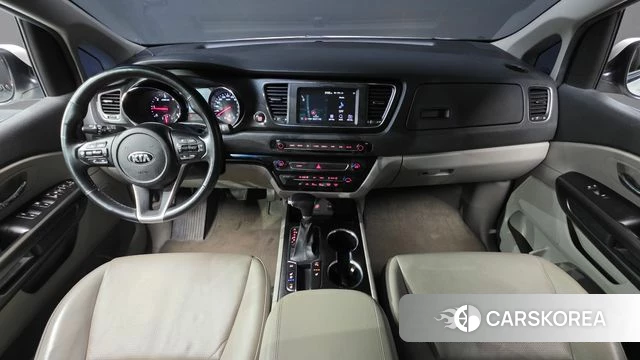 Kia The New Carnival id 3966320 из Кореи 17