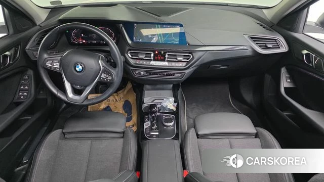 BMW 1 Series (F40) id 3798680 из Кореи 17