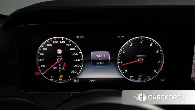 Mercedes-Benz E-Class W213 id 4651740 из Кореи 32