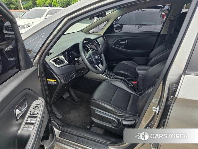 Kia The New Carens id 4728030 из Кореи 17
