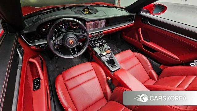 Porsche 911(992) id 4356295 из Кореи 17