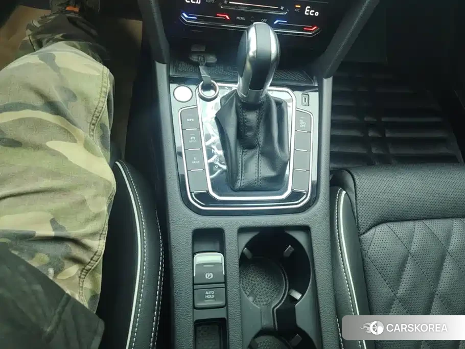 Volkswagen Magotan id 4644638 из Китая 13