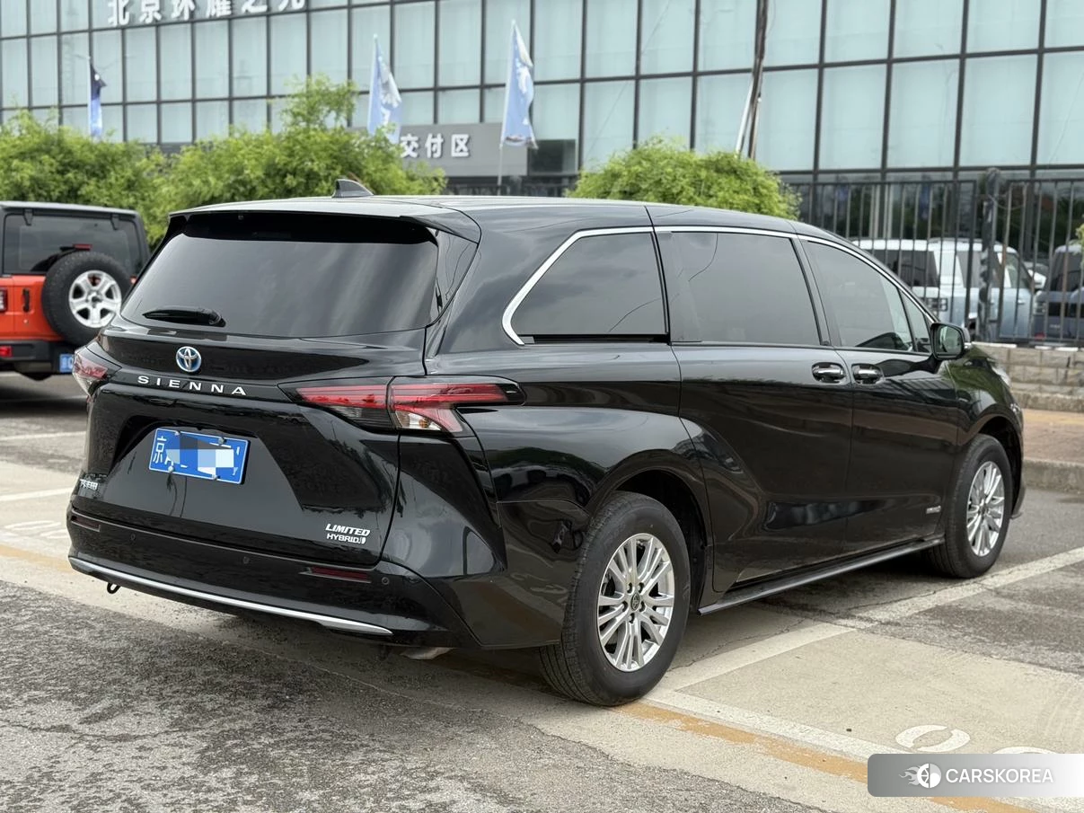 Toyota Saina id 4419445 из Китая 7