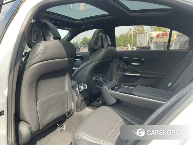 Mercedes-Benz Class C id 4313307 из Китая 16
