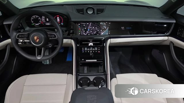 Porsche Panamera (976) id 3921735 из Кореи 17