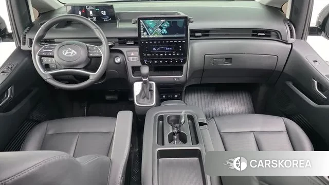 Hyundai Staria id 3404956 из Кореи 17