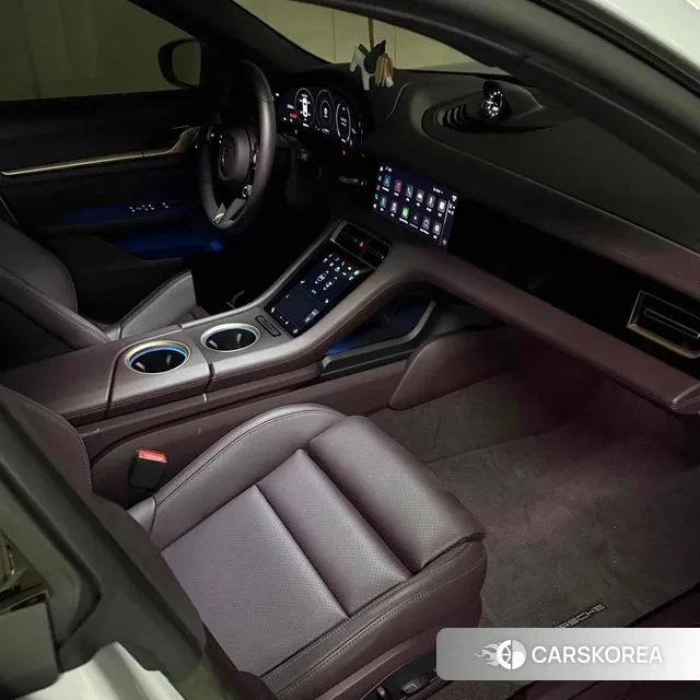 Porsche Taycan id 2914988 из Кореи 11