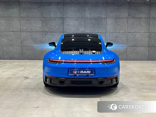 Porsche 911(992) id 3705793 из Кореи 17