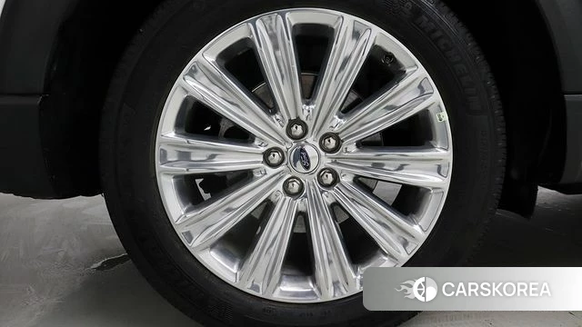 Ford Explorer 6th Generation id 3856505 из Кореи 17