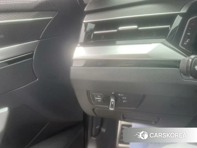 Volkswagen CC id 4278491 из Китая 23
