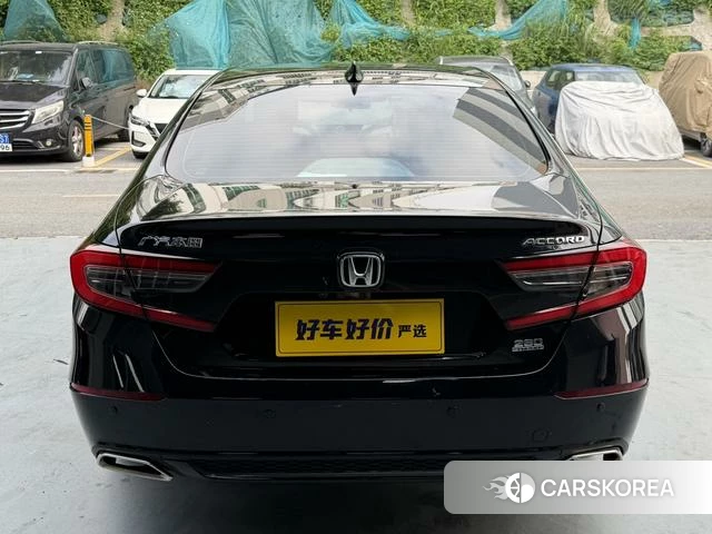 Honda Accord id 4300737 из Китая 7