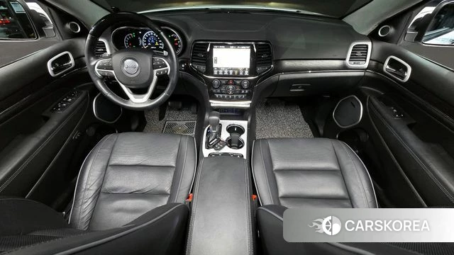 Jeep Grand Cherokee id 4344587 из Кореи 28