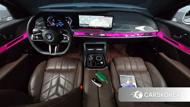 BMW 7 Series (G70) id 3649463 из Кореи 17