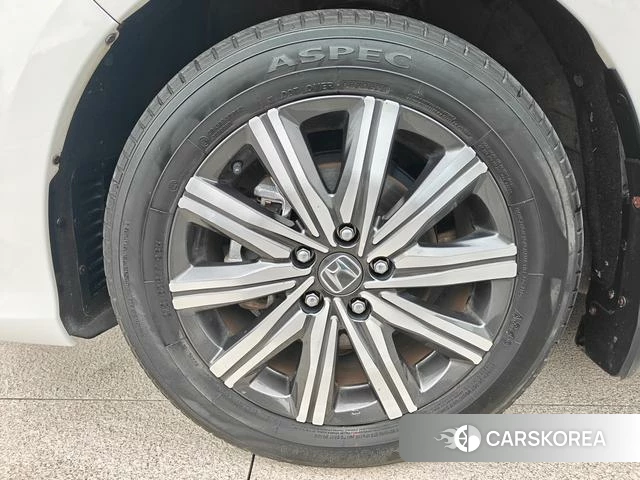 Honda Odyssey id 4335220 из Китая 24