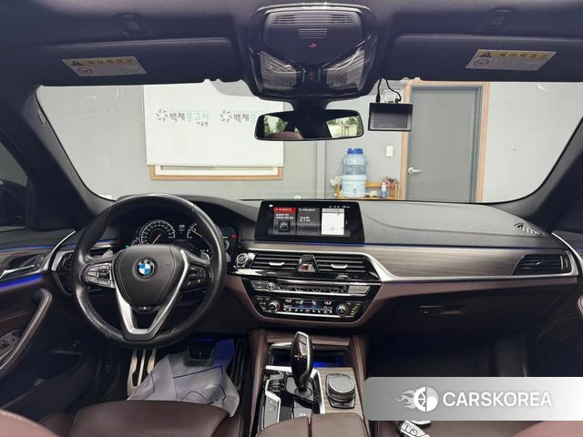 BMW 5 Series (G30) id 4907819 из Кореи 17