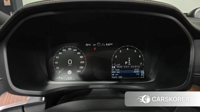 Volvo V60 Cross-Country 2nd Generation id 4293944 из Кореи 31