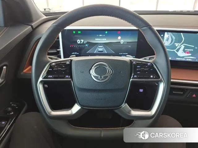 Ssangyong The New Torres id 3082112 из Кореи 17