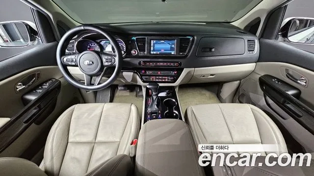 Kia The New Carnival id 2881188 из Кореи 17