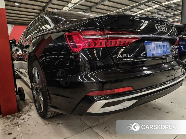 Audi A6L id 4271694 из Китая 7