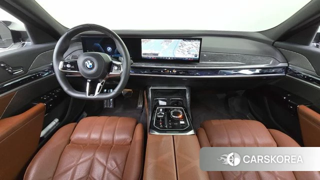 BMW 7 Series (G70) id 4696077 из Кореи 17