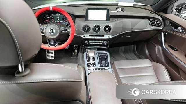 Kia Stinger id 3899890 из Кореи 17