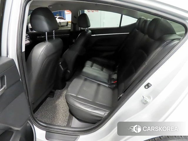 Hyundai The New Avante AD id 3911859 из Кореи 17