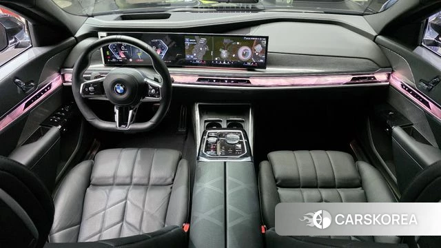 BMW 7 Series (G70) id 4408344 из Кореи 28